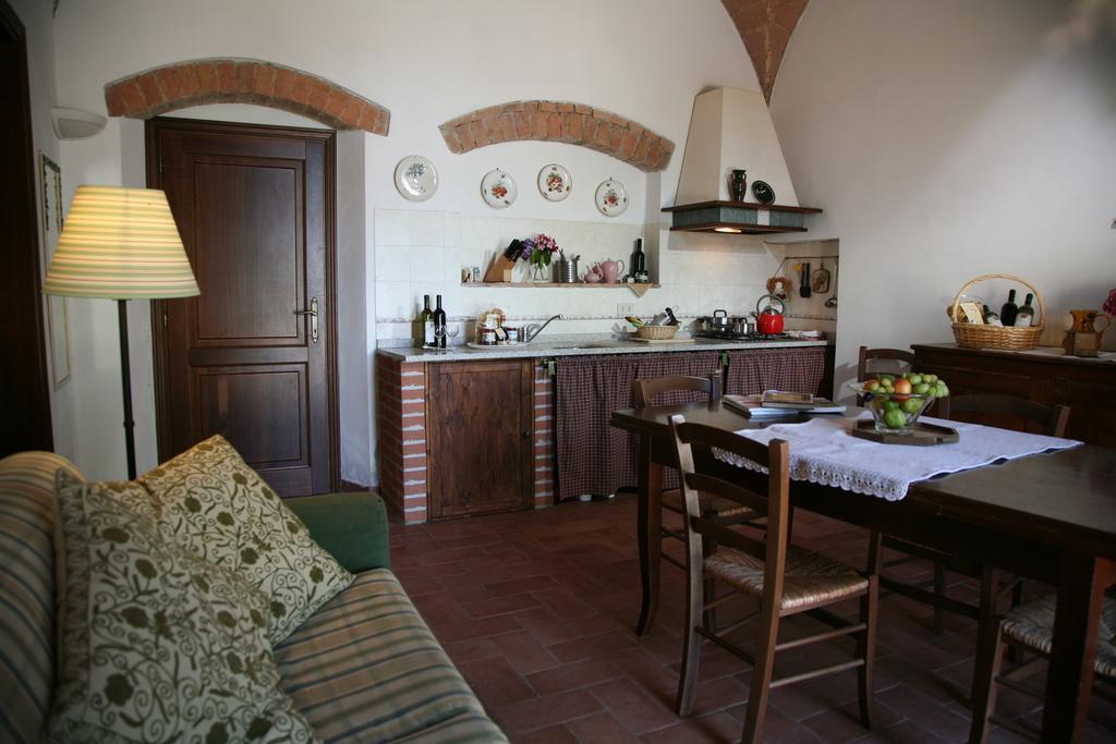Agriturismo I Moricci Peccioli Bagian luar foto
